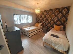 3 bedrooms, iron/ironing board, travel cot, free WiFi