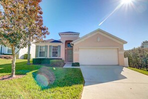 House, 4 Bedrooms | Exterior