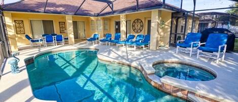 House, 5 Bedrooms | Pool