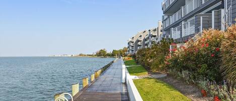 Appart'hôtel, 2 chambres | Enceinte de l’hébergement