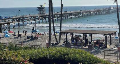 Walk To Beach 2BR Top Location - AA