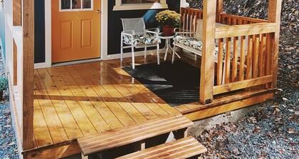 Whistling Holler Cabins "Jessie's Patch"