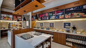 Tägliches inbegriffenes Frühstücksbuffet