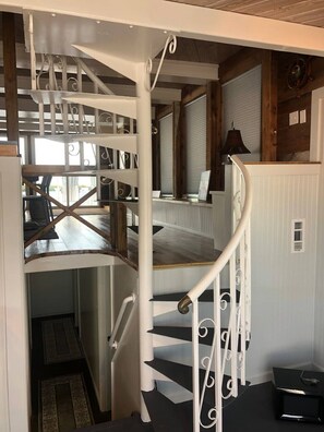 Interior - Aqua Lodge Houseboat "The Grey Lady" (Tavernier)