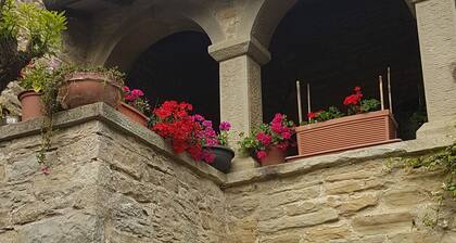 Room in B&B - #fortcozzo_2021 #jacuzzisuite #sauna