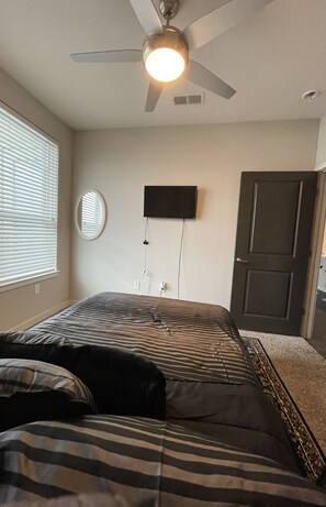 1 bedroom, iron/ironing board, WiFi