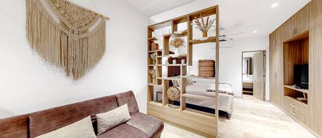 Iron/ironing board, free internet, bed sheets