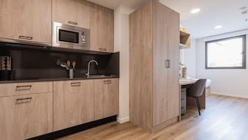 Chambre Double | Cuisine privée