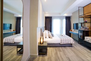 Ropa de cama de alta calidad y minibar 