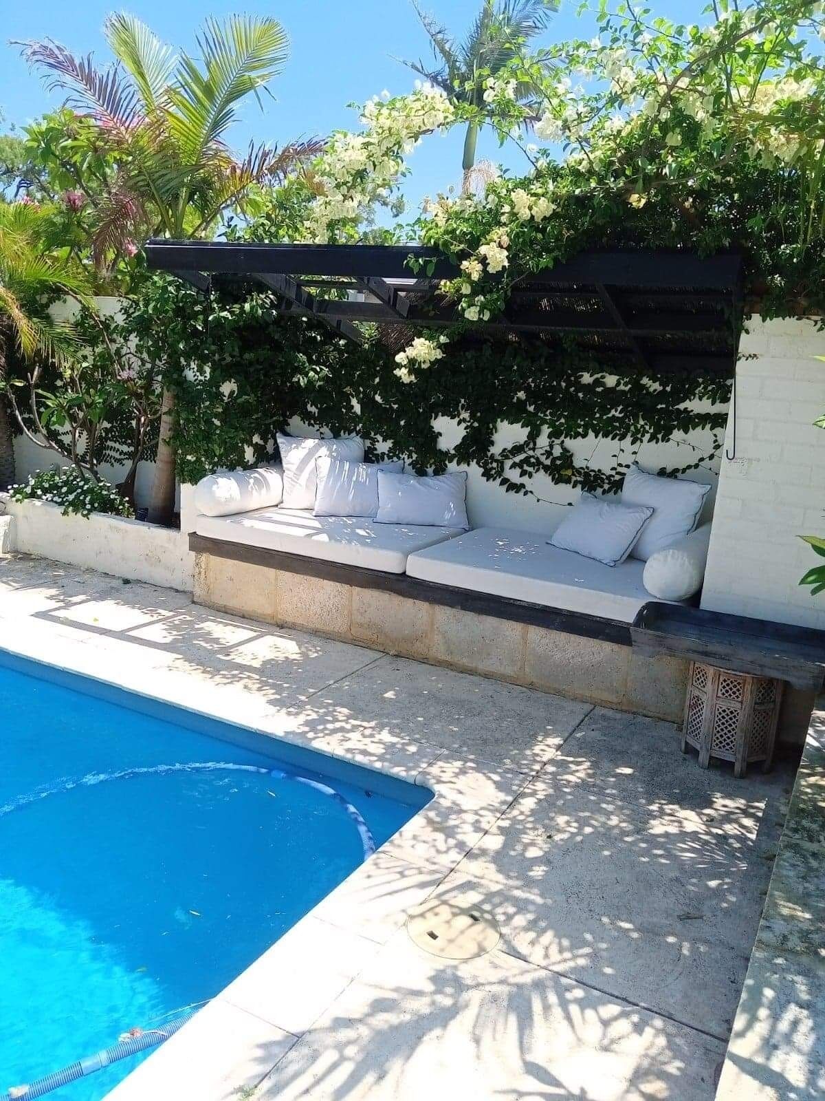 Mediterranean style villa — image 6