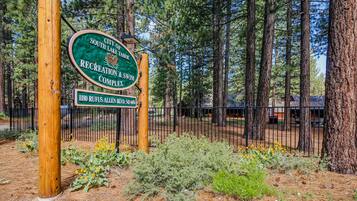 Enceinte de lâhĂ©bergement