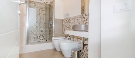 Shower, bidet