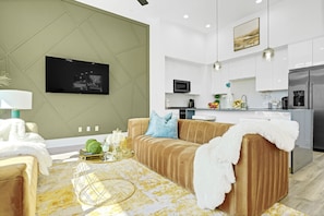 Smart TV y oficina 