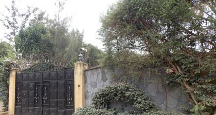 Stunning Villa in Private Compound in Nairobi, KE