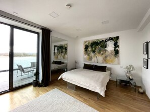 Deluxe-Apartment, barrierefrei, Flussblick | 1 Schlafzimmer