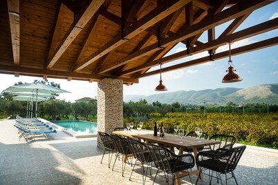 Luxury Villa-Private Heated Pool, Tennis Court,Vineyard | Aneli Villa Alexandra