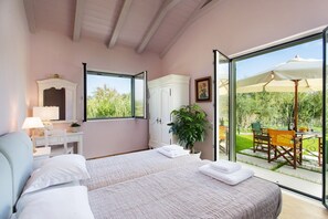 7 bedrooms, iron/ironing board, travel crib, free WiFi