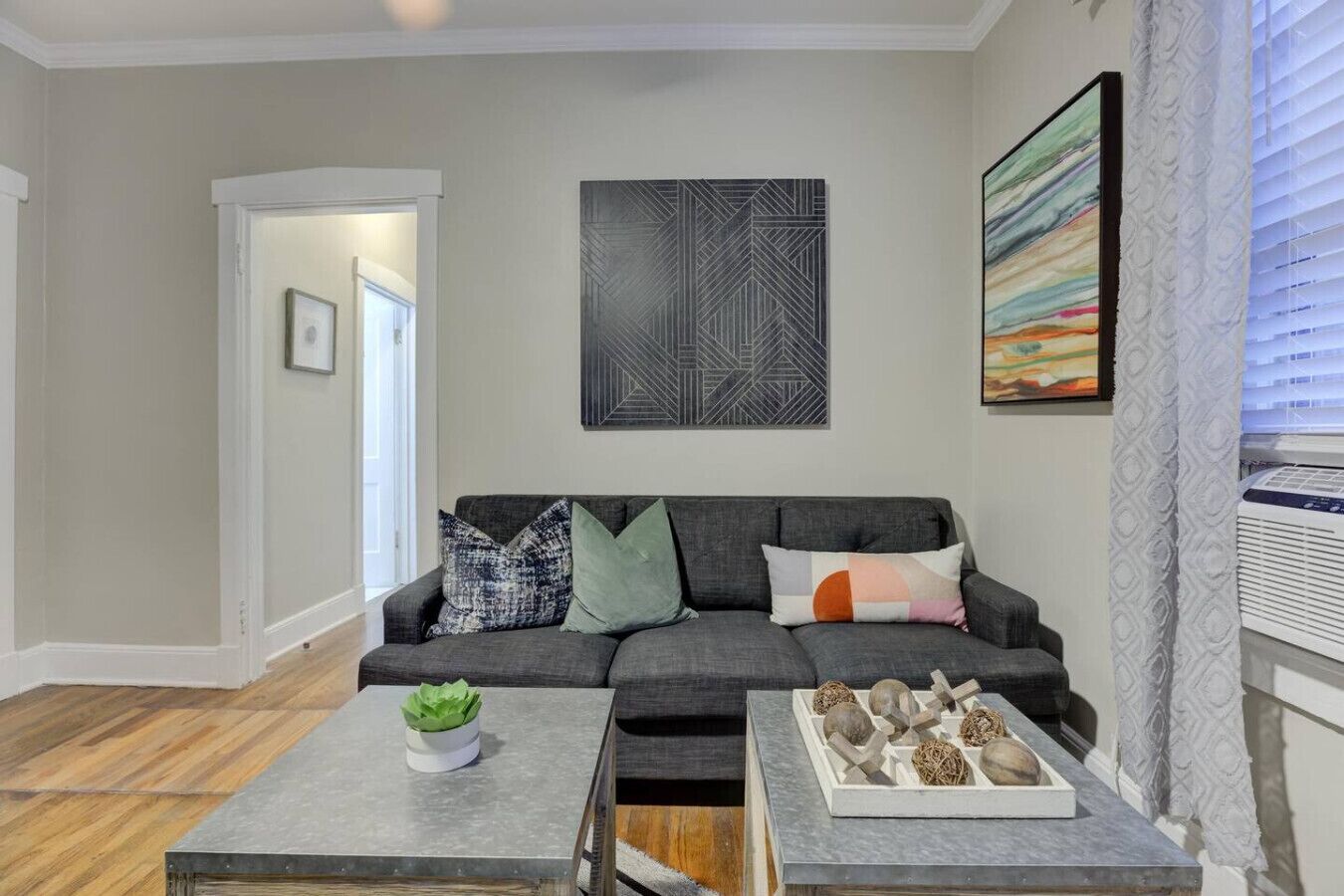 TV, Netflix, serviços de streaming