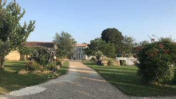 Jardines del alojamiento