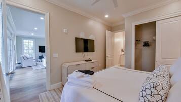 3 habitaciones, tabla de planchar con plancha y wifi gratis