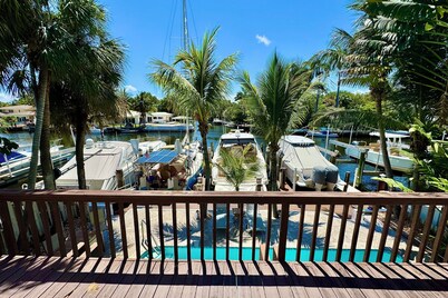 Las Olas Escape 6/5-for 12+ Pool-Waterfront