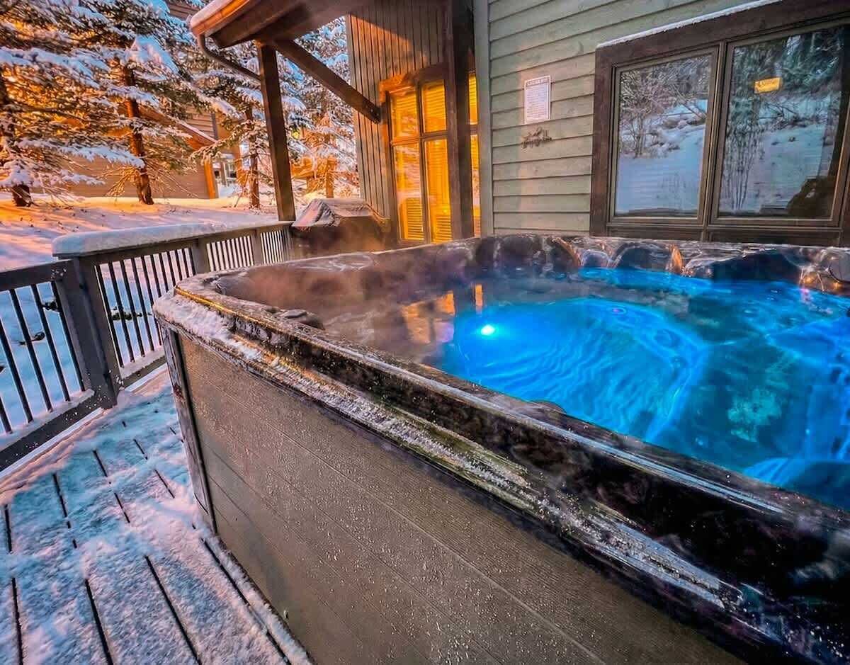 Bain à remous extérieur