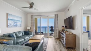 Smart TV - Emerald Isle 1807 - Fabulous new look! FRONT ROW BEACH CHAIRS INCLUDED! (Panama City Beach)