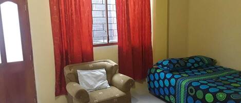 1 غرفة نوم وخدمة الإنترنت