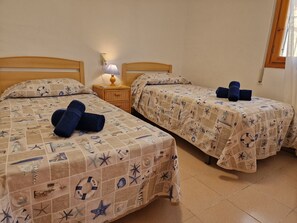 3 bedrooms, free WiFi, bed sheets