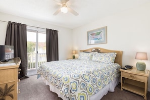 3 bedrooms, iron/ironing board, travel crib, WiFi