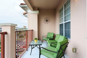 Property grounds - Large Condo 5 min to Universal  Convention Center (Orlando)