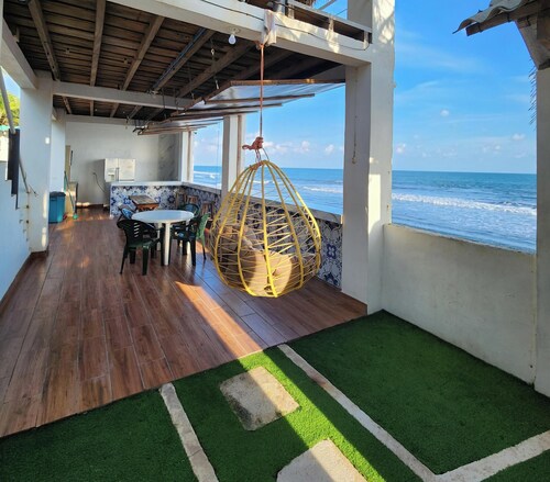 Aqua Vista Beach House