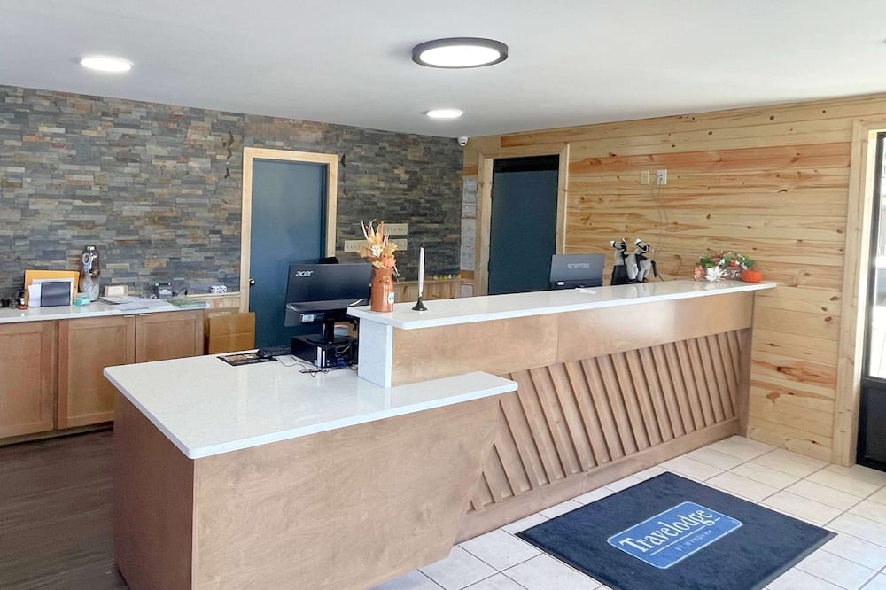 Travelodge by Wyndham Pigeon Forge Dollywood Lane