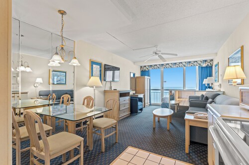 Oceanfront Studio - Right on the Boardwalk