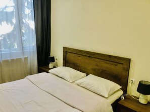 Strykejern/-brett, wi-fi (inkludert) og sengetøy