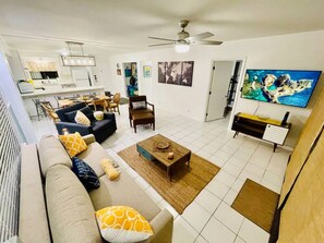 Smart TV - Oceanview - Beautifully Updated 2 Bedroom Condo (St Thomas)