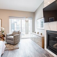 Quarto lua de mel | Banheiro | Chuveiro com efeito de chuva, produtos de toalete grátis