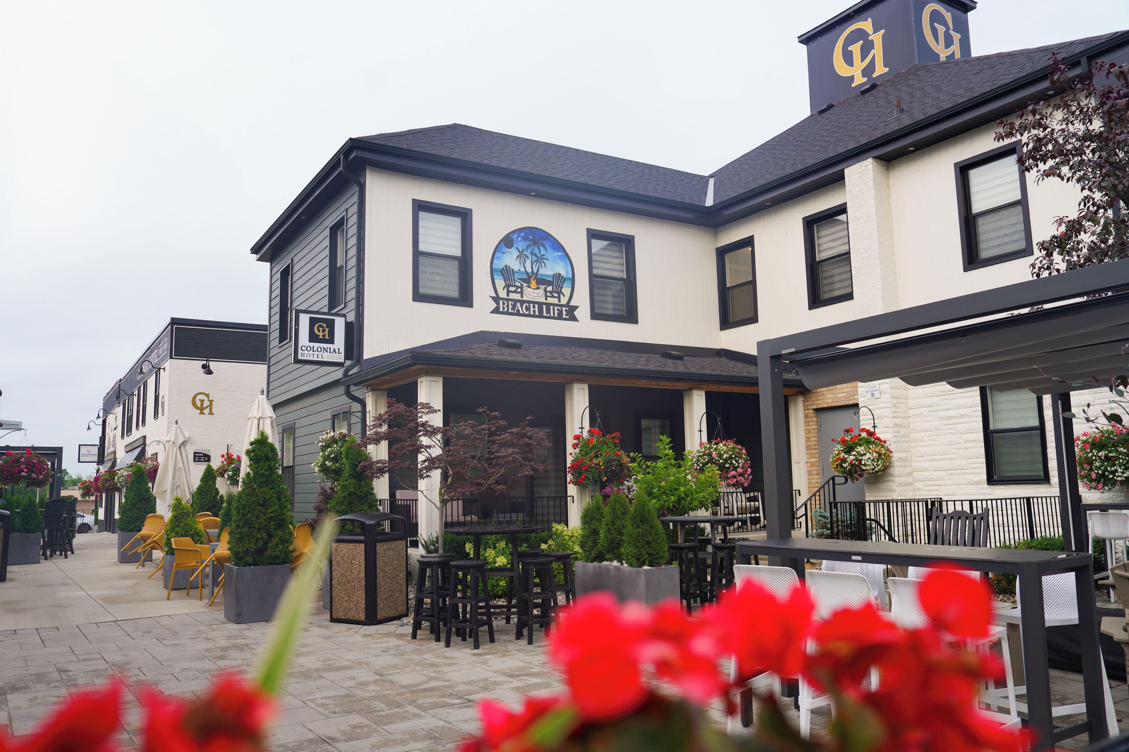 المنشأة من الخارج