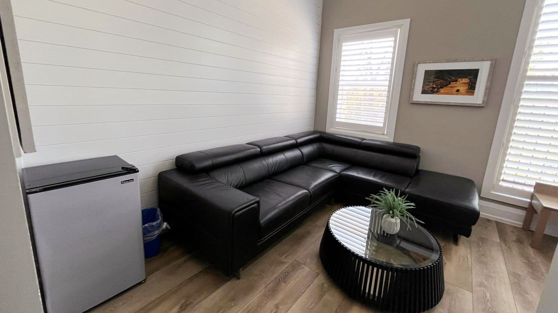 premium single king | 1 bedroom, premium bedding, free wifi, bed sheets