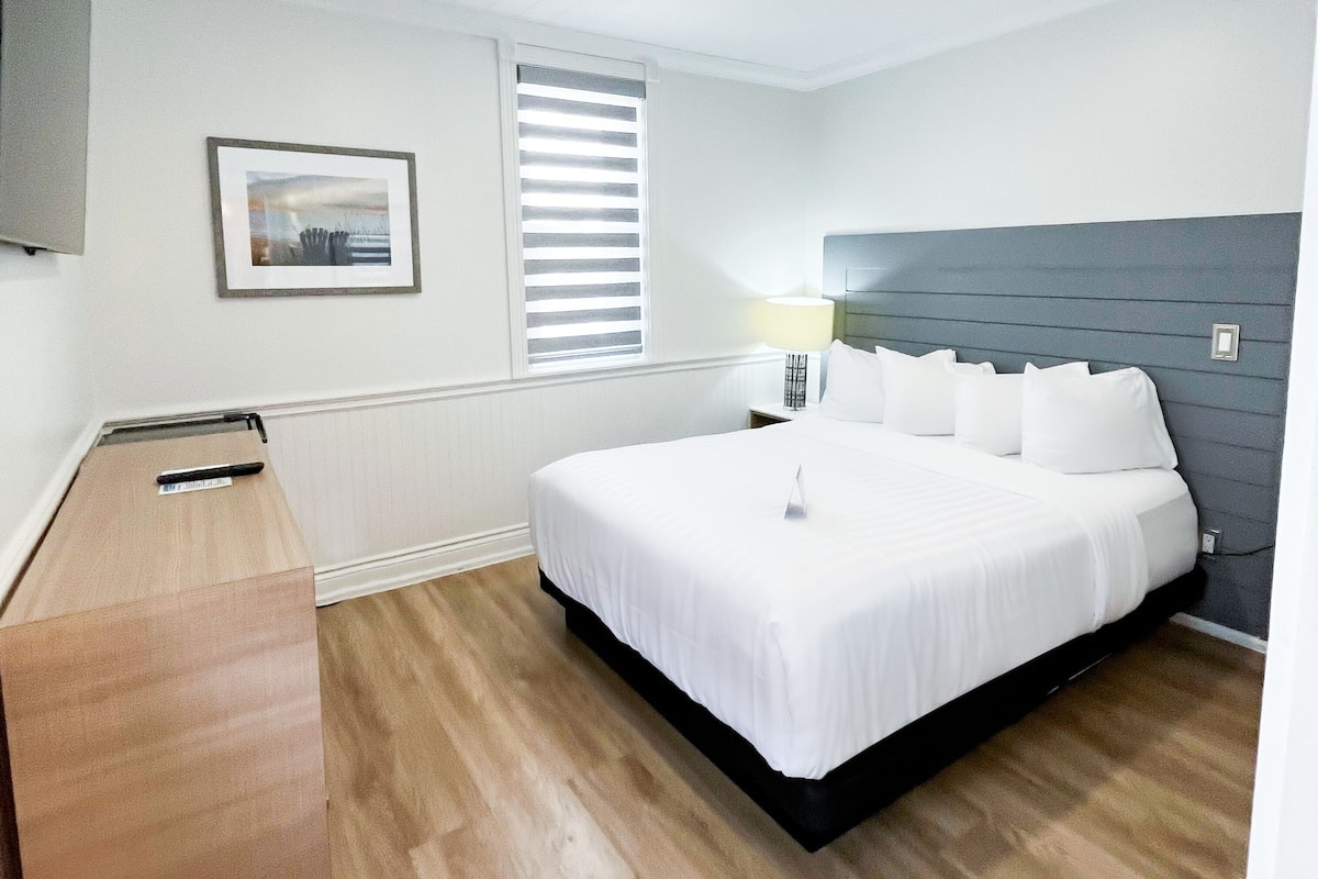 Standard Queen | Luxe beddengoed, gratis wifi, beddengoed
