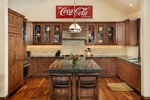 House (Fox Crossing Luxury Home) | Private kitchen | Full-size fridge, microwave, oven, stovetop