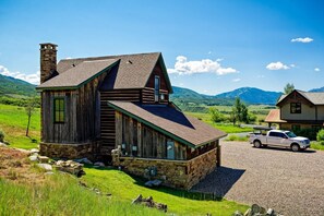House (Chaparral Aspen Ranch Cabin) | Exterior