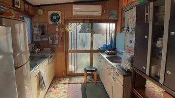 Shared fridge, microwave