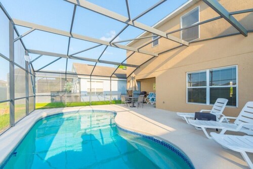 Charming 3 Bedroom Home with Modern Amenities! 🏡✨