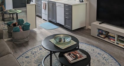 Refections - A remodeled 1 bedroom condo in a Clothing Optional Resort