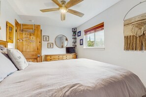 1 bedroom, Internet, bed sheets