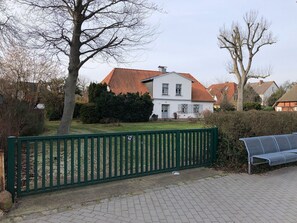 Nicht klassifiziertes Bild, 3 von 13, Schaltfläche