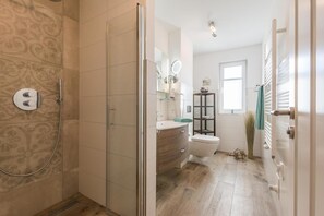 Dusche, Haartrockner