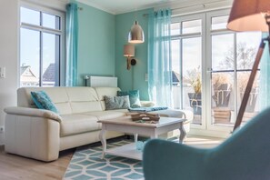 TV, DVD player, aparelho de som