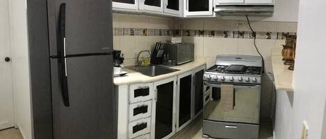 Fridge, microwave, oven, dishwasher